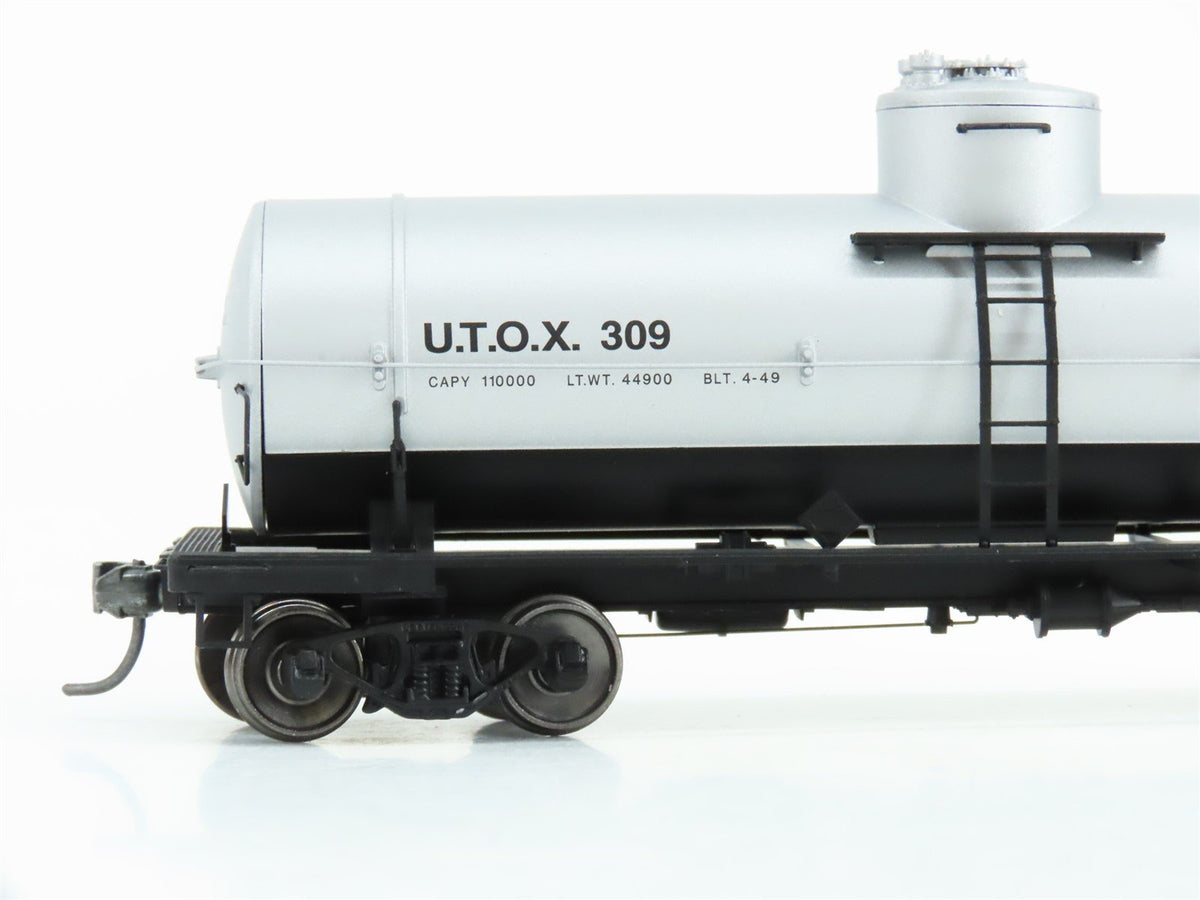 HO Scale Red Caboose RR-33051-08 UTOX Standard Oil Single Dome Tank Car #309