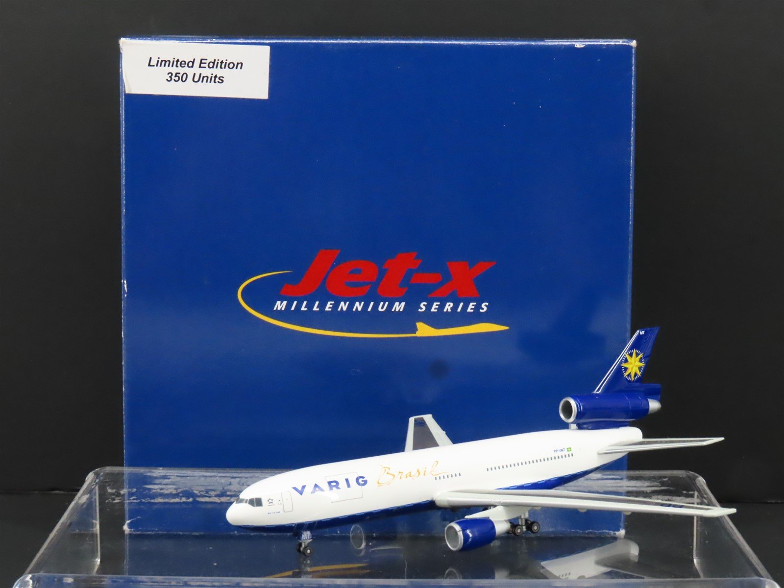 1:400 Jet-X JXM113 Die-Cast Varig Brasil McDonnell Douglas DC-10-30F Aircraft