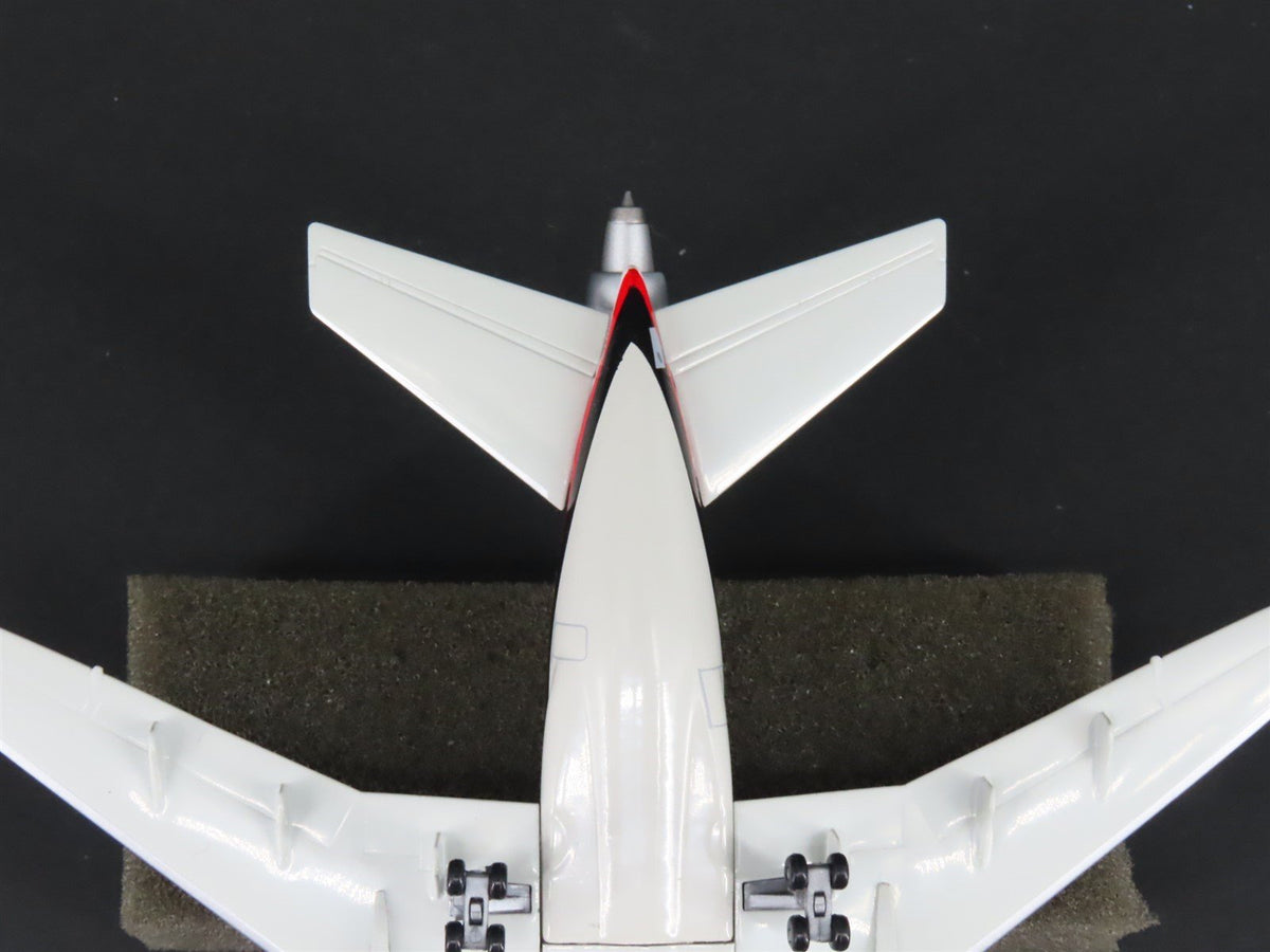 1:400 Scale Jet-X JXM109 Die-Cast Laker Capitol McDonnell Douglas DC-10 Aircraft