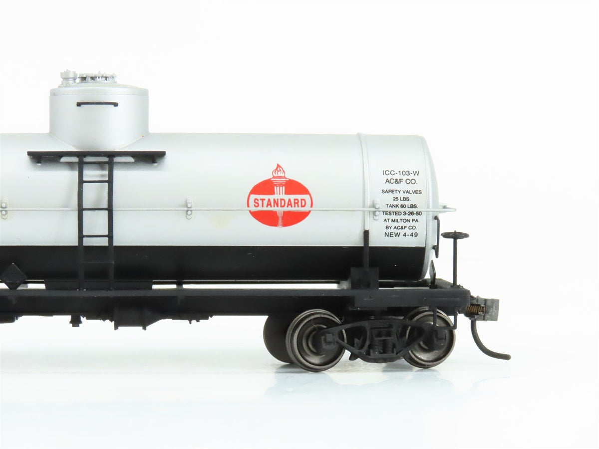 HO Scale Red Caboose RR-33051-03 UTOX Standard Oil Single Dome Tank Car #24564