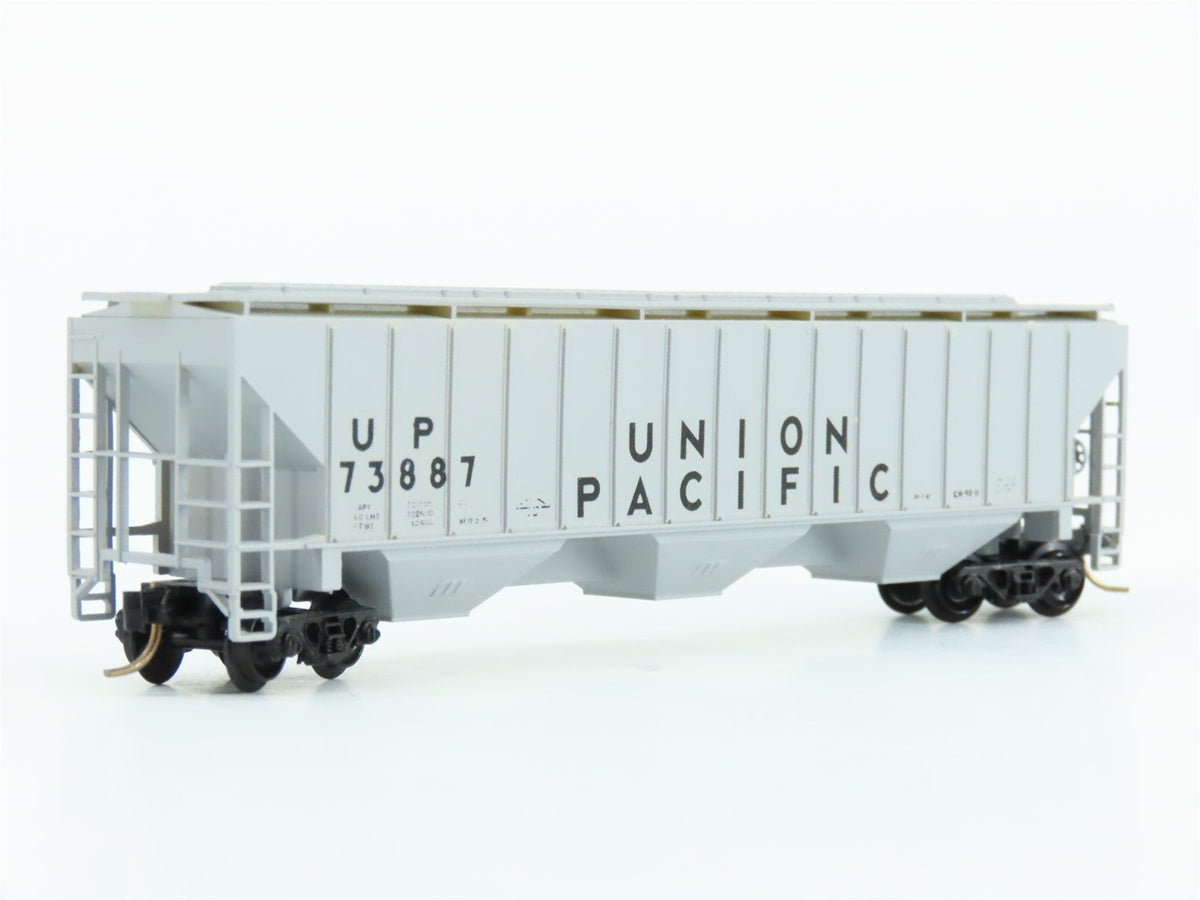 N Precision Masters 1401 UP Union Pacific 3-Bay Covered Hopper #73887 Custom