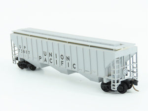 N Precision Masters 1401 UP Union Pacific 3-Bay Covered Hopper #73887 Custom