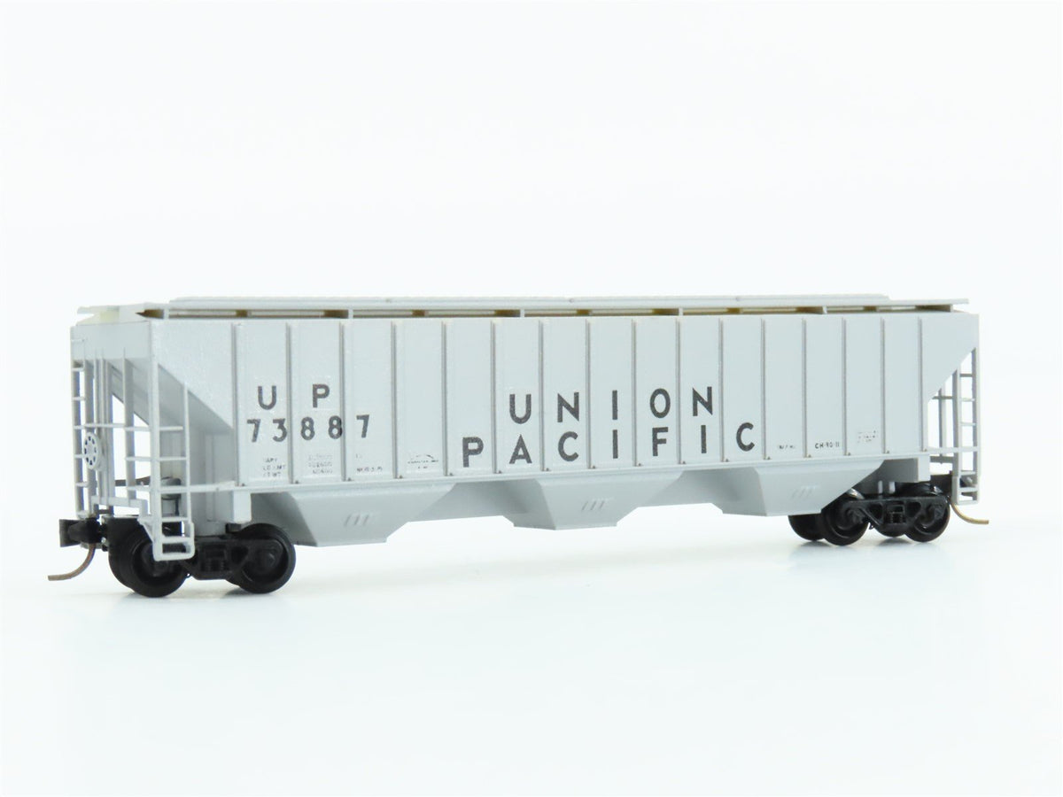 N Precision Masters 1401 UP Union Pacific 3-Bay Covered Hopper #73887 Custom