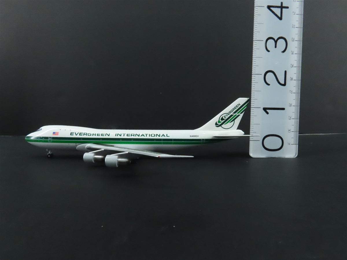 1:400 Aero Classics Die-Cast Evergreen Boeing 747-100F Airliner N481EV w/Gear