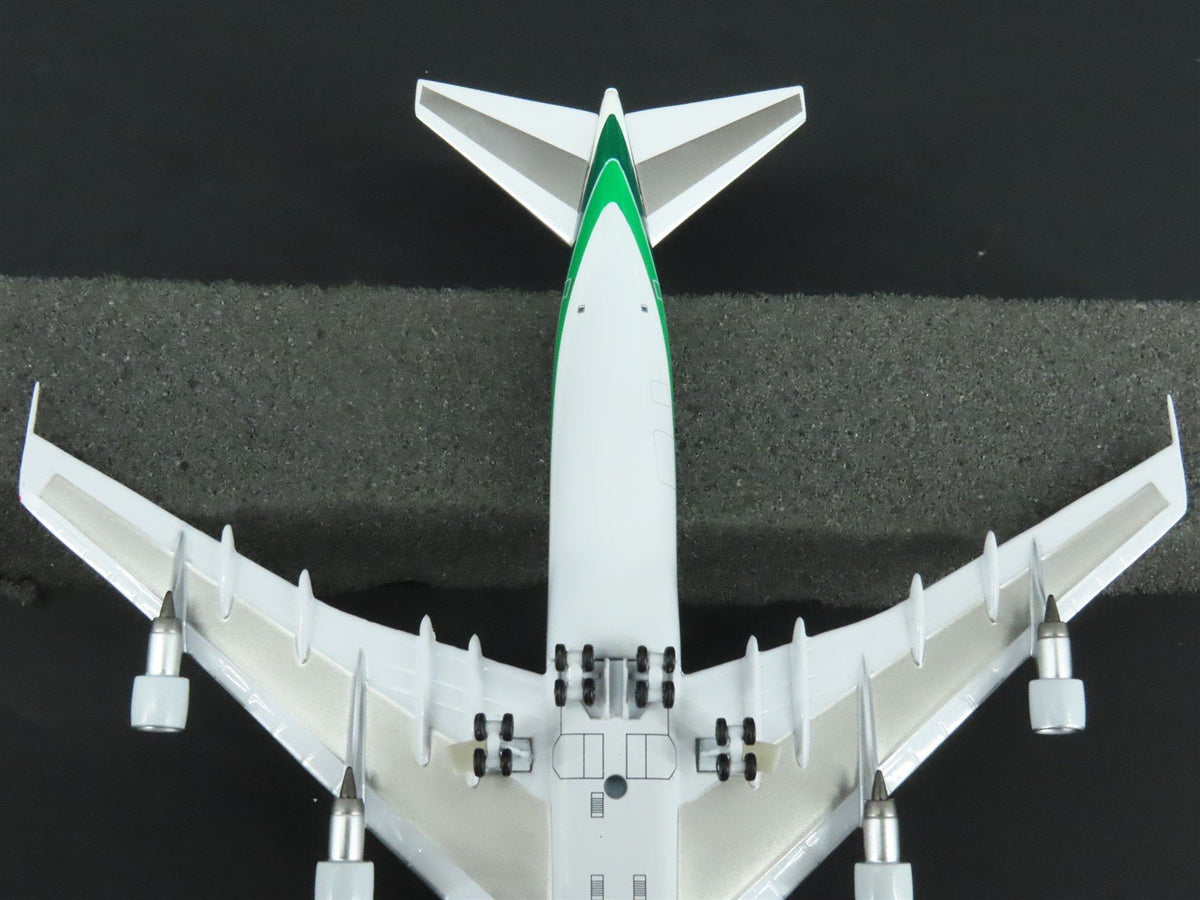 1:400 Aero Classics Die-Cast Evergreen Boeing 747-100F Airliner N482EV w/Gear