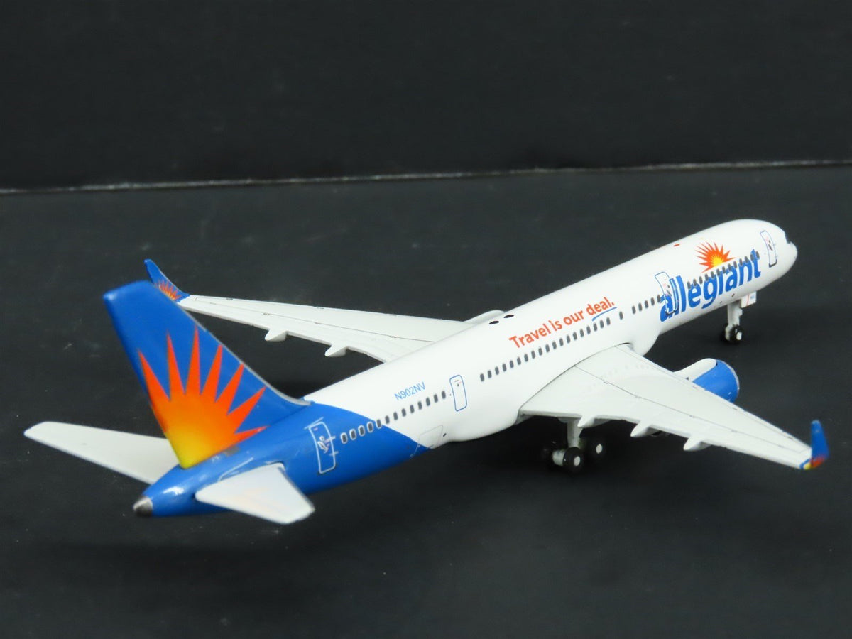 1:400 Scale Gemini Jets (White Box) Allegiant Die-Cast Boeing 757-200 N902NV