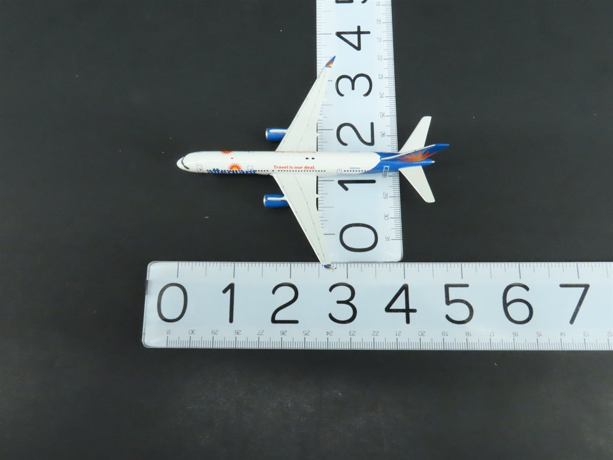 1:400 Scale Gemini Jets (White Box) Allegiant Die-Cast Boeing 757-200 N902NV