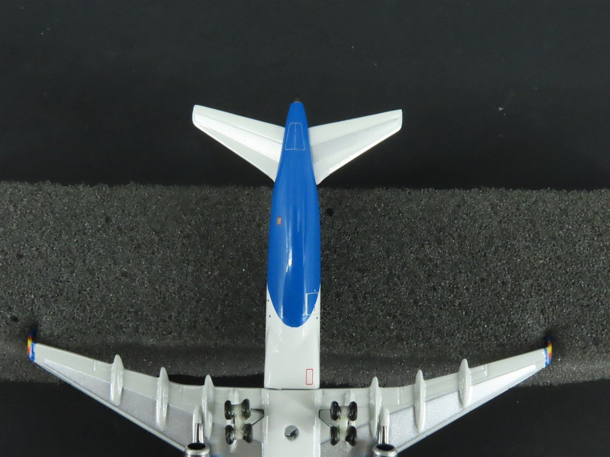 1:400 Scale Gemini Jets (White Box) Allegiant Die-Cast Boeing 757-200 N902NV