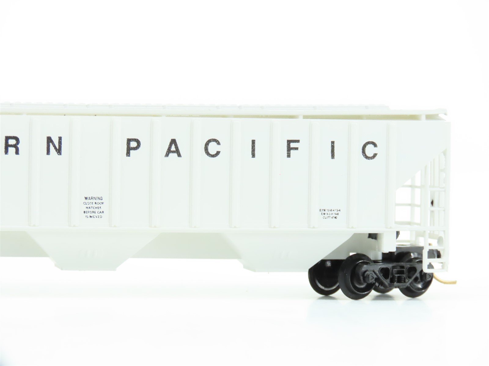 N Scale Precision Masters 1531 WP Western Pacific 3-Bay Covered Hopper #12103
