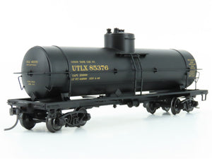 HO Scale Red Caboose RR-33001-6 UTLX 103W 10K Gal Single Dome Tank Car #85376