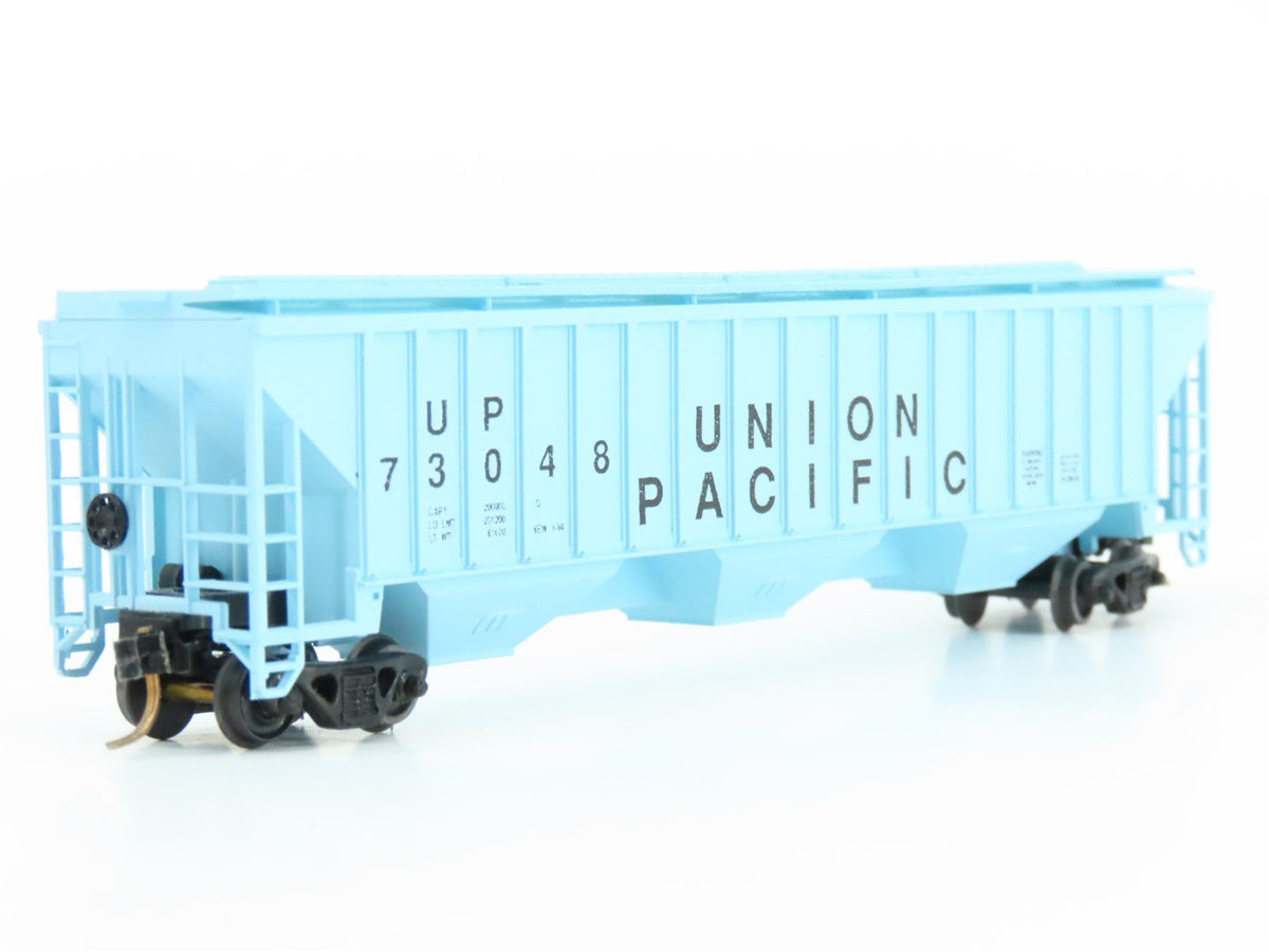 N Scale Precision Masters 1401 UP Union Pacific 3-Bay Covered Hopper #73048