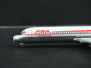 1:400 Aero Classics AC411145 PSA Pacific Southwest Douglas DC-9 Airliner N982PS