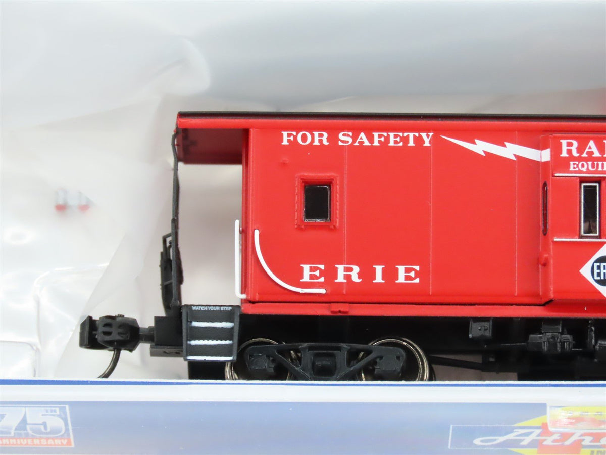 N Scale Athearn 24324 Erie Railway Bay Window Caboose #C310