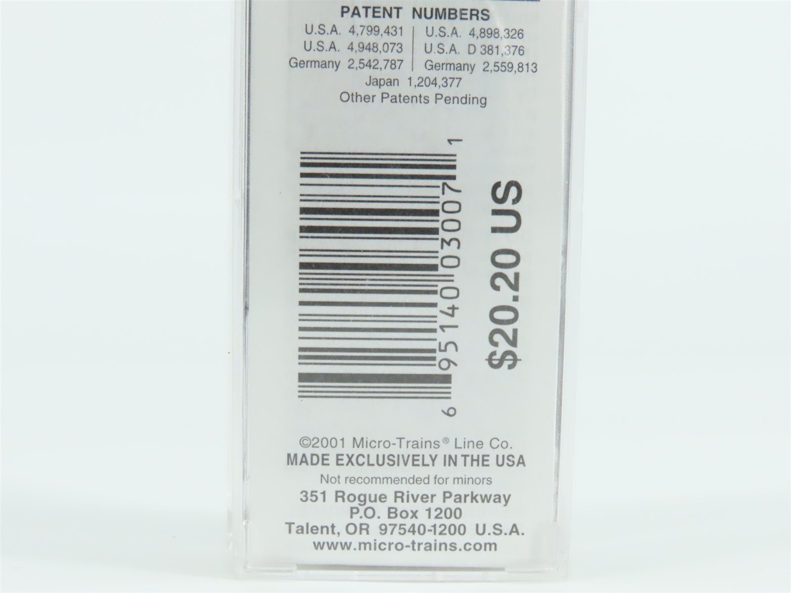 N Scale Micro-Trains MTL 75060 USLX Canadian Forest Products 50' Box Car #474