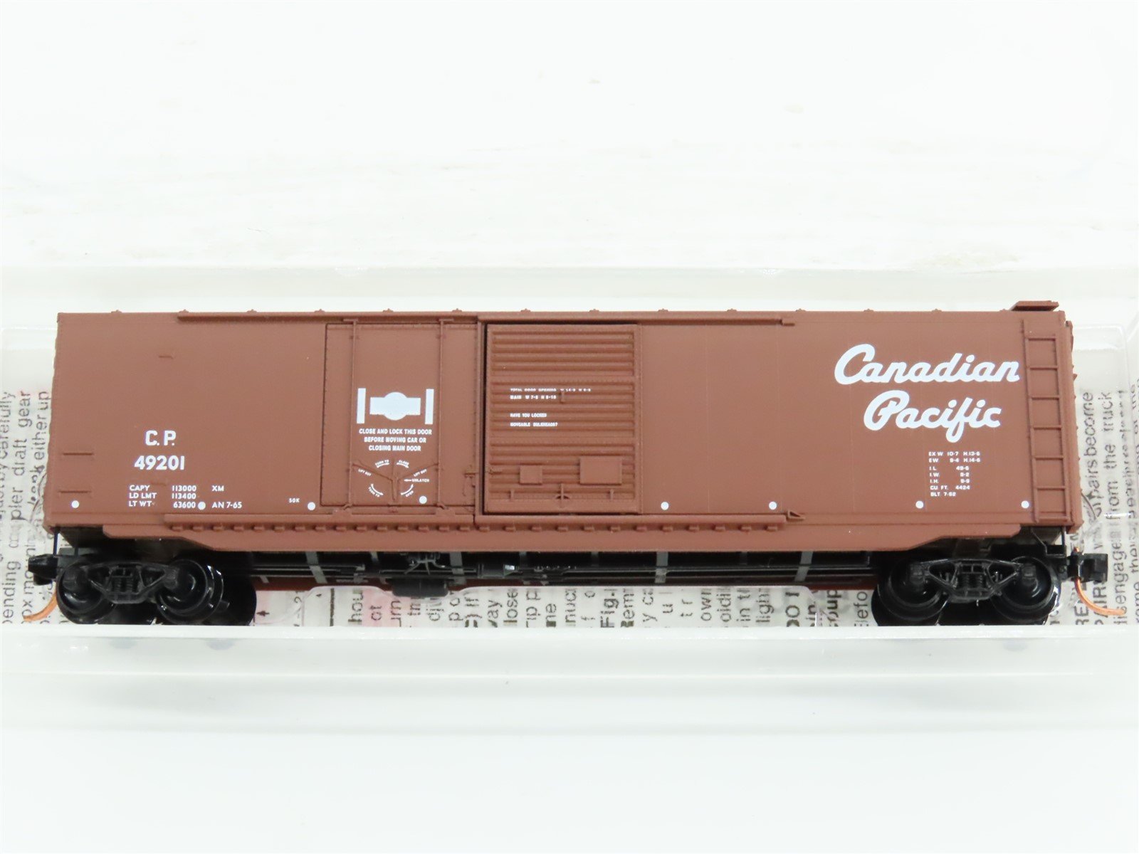 N Scale Micro-Trains MTL 33140 CP Canadian Pacific Railroad 50' Box Car #49201