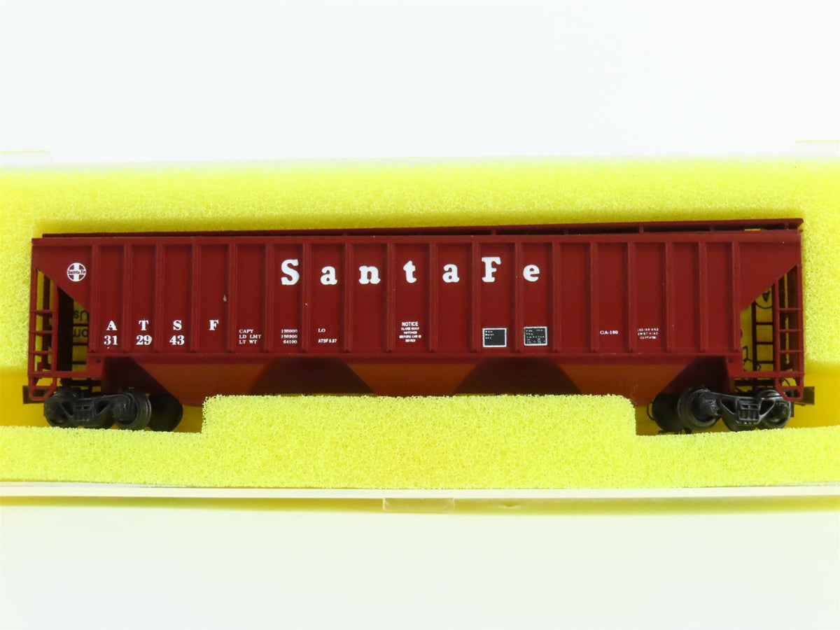 N Scale Precision Masters 1402 ATSF Santa Fe 3-Bay Covered Hopper #312943