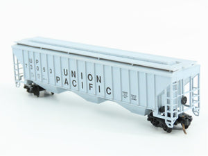 N Scale Precision Masters 1401 UP Union Pacific 3-Bay Covered Hopper #73053