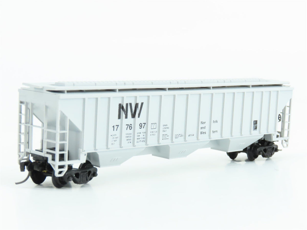 N Scale Precision Masters 1427 NW Norfolk Western 3-Bay Covered Hopper #177697