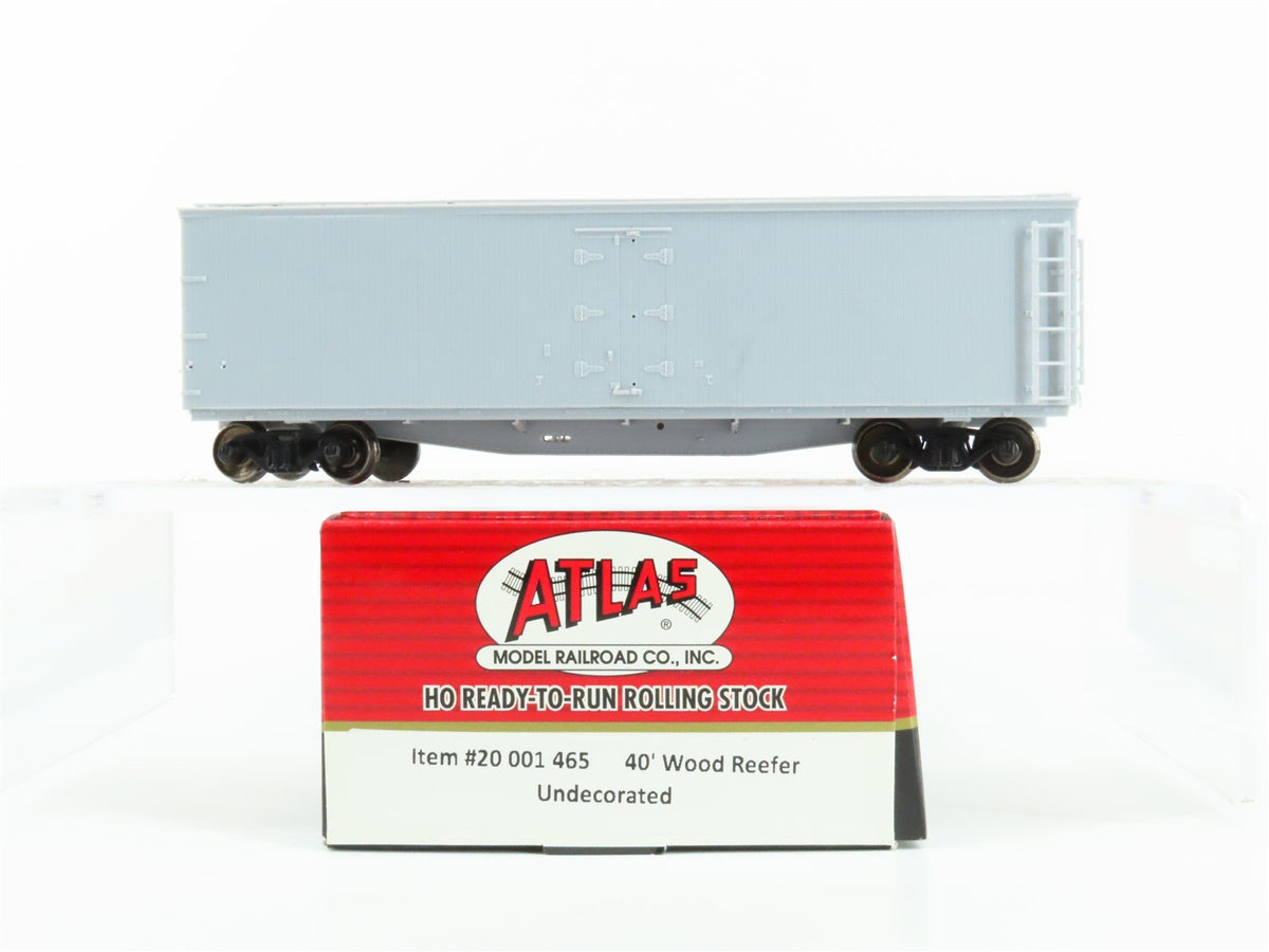 HO Scale Atlas Master Line 20001465 40&#39; Wood Reefer Undecorated