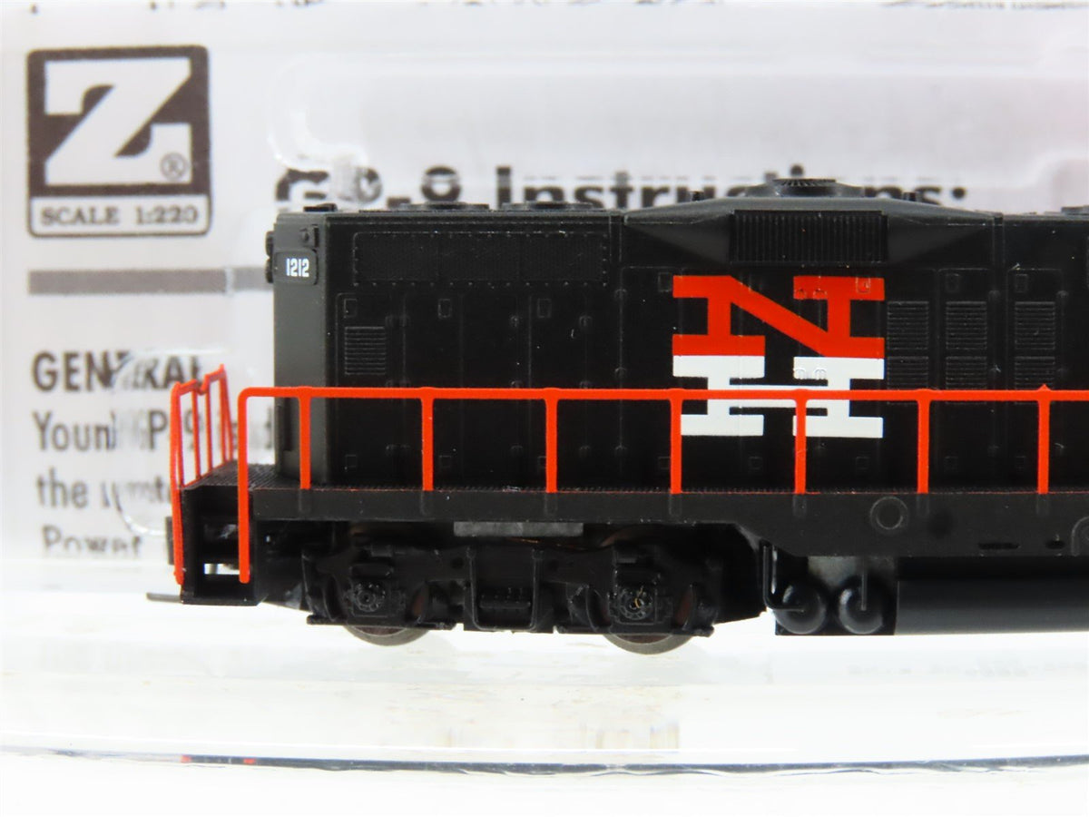 Z Scale Micro-Trains MTL 98201032 NH New Haven &quot;McGinnis&quot; EMD GP9 Diesel #1212