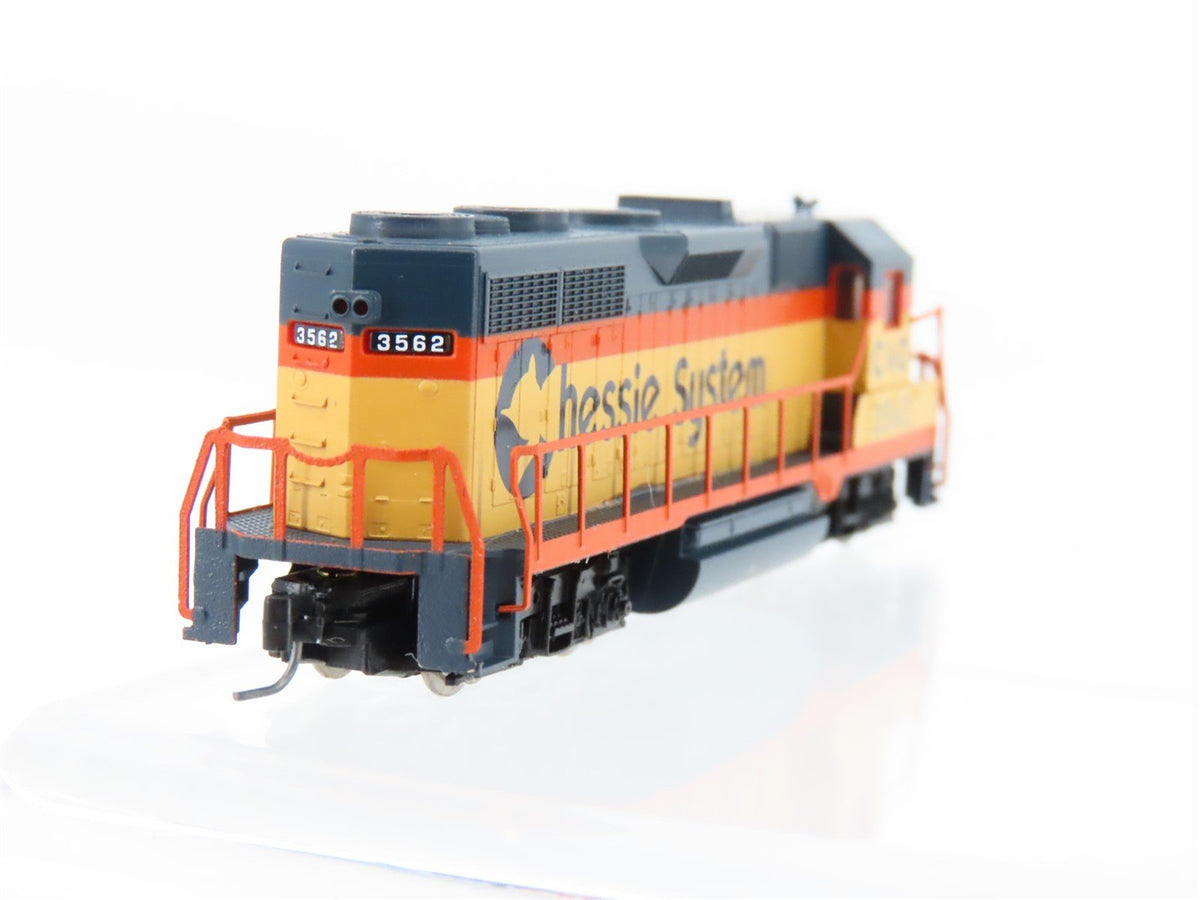 Z Scale Micro-Trains MTL 98101050 C&amp;O Chessie System EMD GP35 Diesel #3562