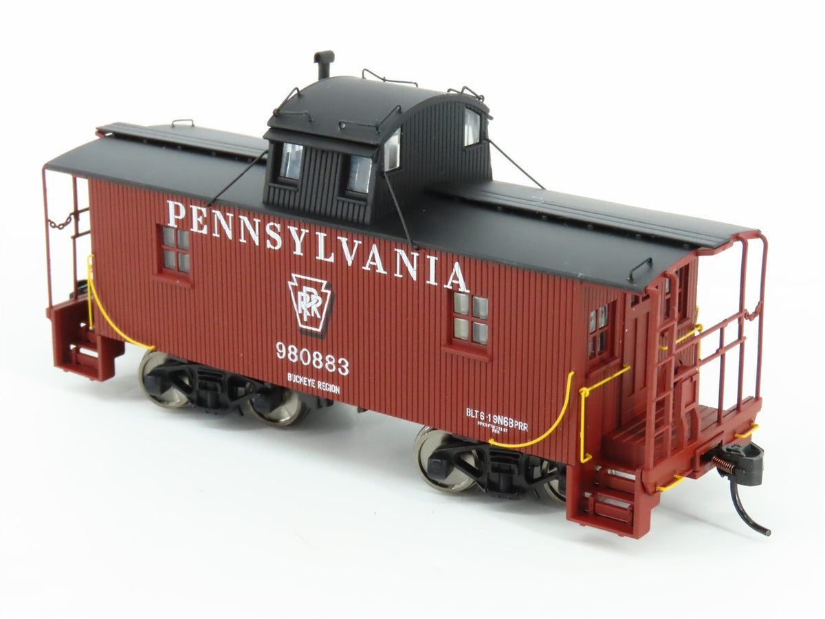 HO Walthers Platinum #932-7653 PRR Pennsylvania N6B Wood Caboose #980883