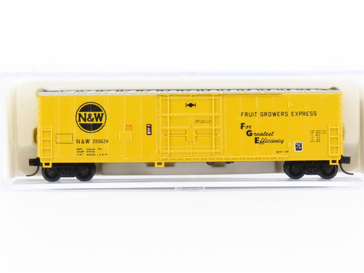 N Scale Atlas 33600 N&amp;W FGE Fruit Growers Express 50&#39; Box Car #295624 - Custom