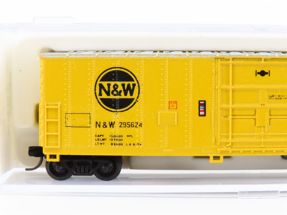 N Scale Atlas 33600 N&amp;W FGE Fruit Growers Express 50&#39; Box Car #295624 - Custom