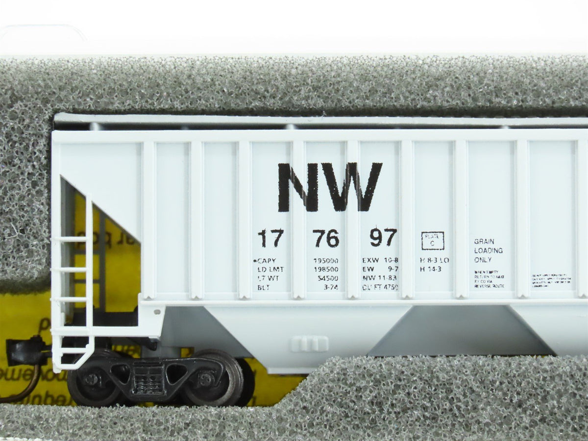 N Scale Precision Masters 1427 NW Norfolk &amp; Western 3-Bay Covered Hopper #177697