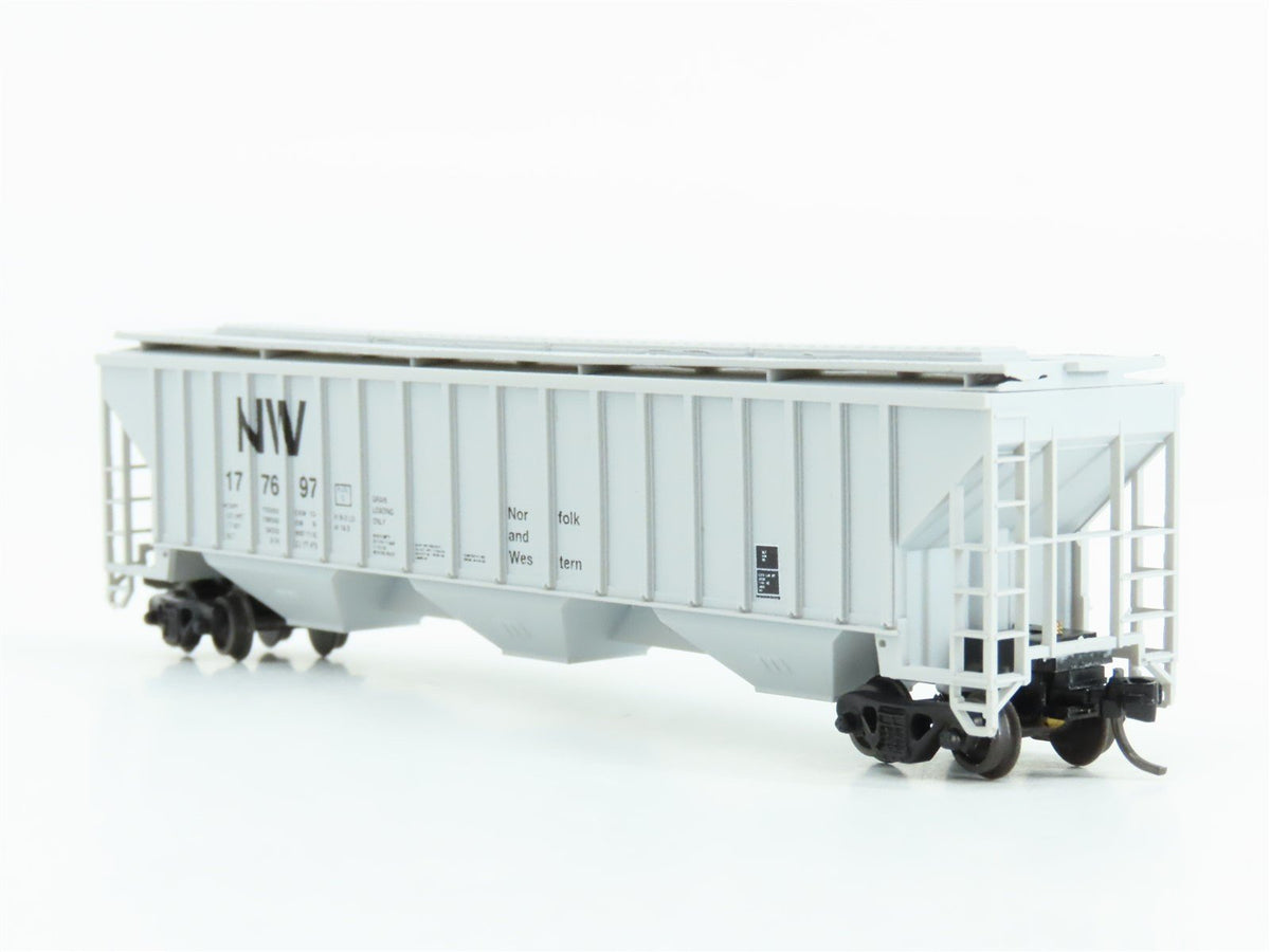 N Scale Precision Masters 1427 NW Norfolk &amp; Western 3-Bay Covered Hopper #177697