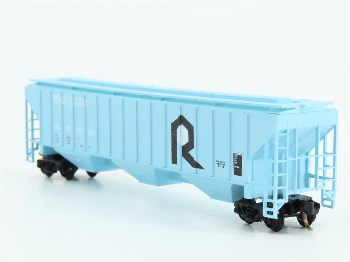 N Scale Precision Masters 1512 ROCK Island Railroad 3-Bay Covered Hopper #801368