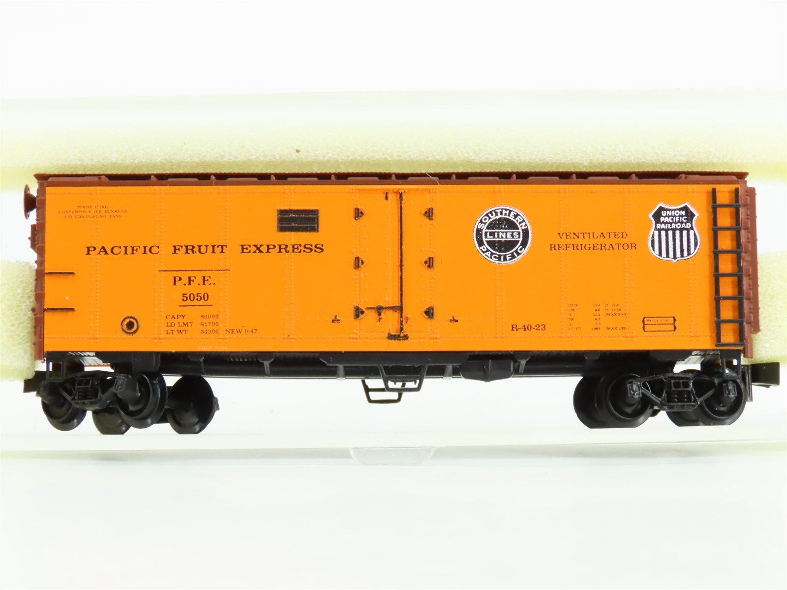 N Scale Precision Masters 1801 SP UP PFE Pacific Fruit Express Reefer #5050