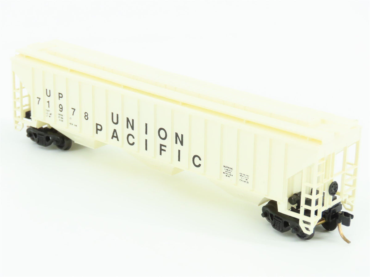 N Scale Precision Masters 1401 UP Union Pacific 3-Bay Covered Hopper #71978