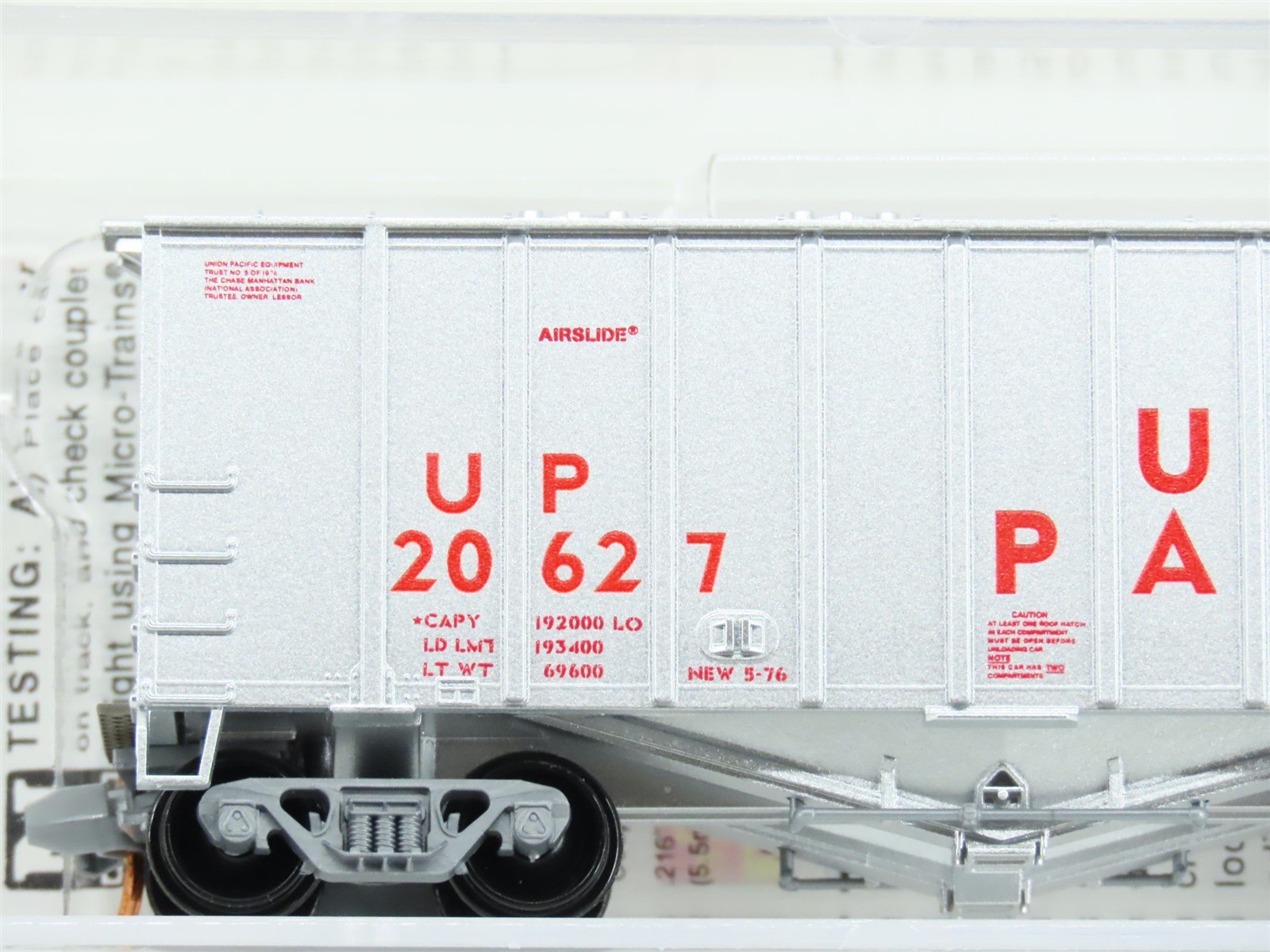 N Scale Micro-Trains MTL 09800052 UP Union Pacific 3-Bay Hopper Car #20627
