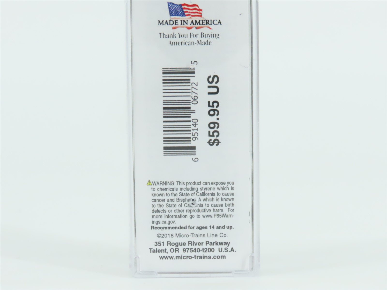 N Scale MicroTrains MTL 03100490 SP Southern Pacific 50' Transparent Boxcar #200