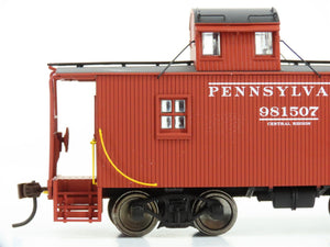 HO Scale Walthers Platinum Line 932-27641 PRR Pennsylvania N6B Caboose 2-pack