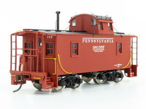 HO Scale Walthers Platinum Line 932-27641 PRR Pennsylvania N6B Caboose 2-pack
