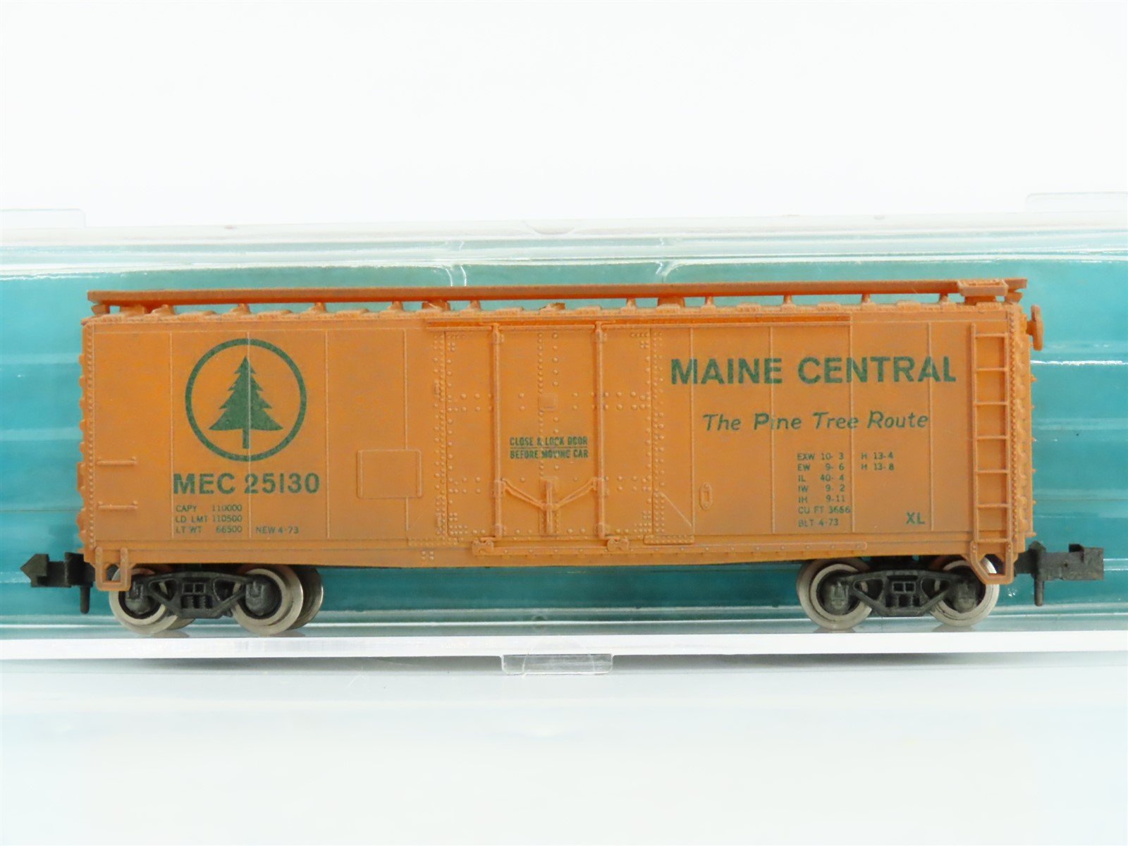 N Atlas 3307 MEC Maine Central Pine Tree 40' Box Car #25130 Custom Weathered