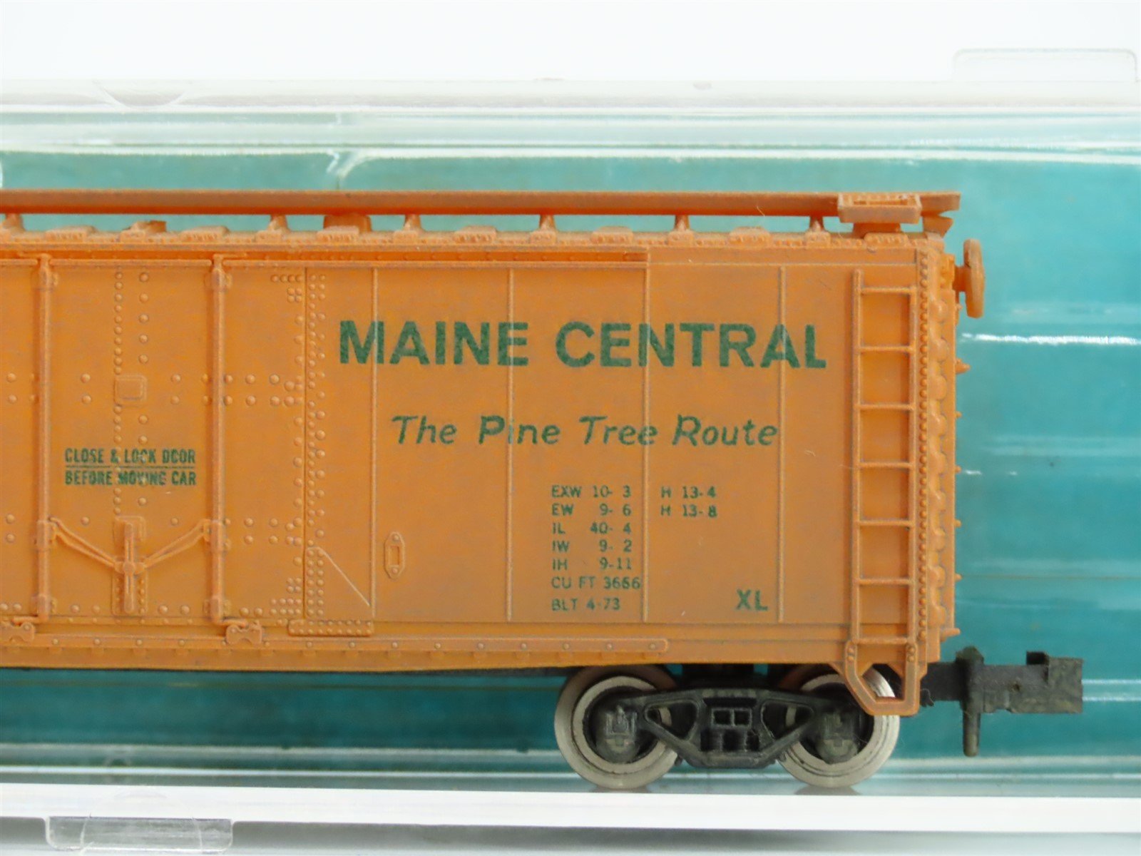 N Atlas 3307 MEC Maine Central Pine Tree 40' Box Car #25130 Custom Weathered