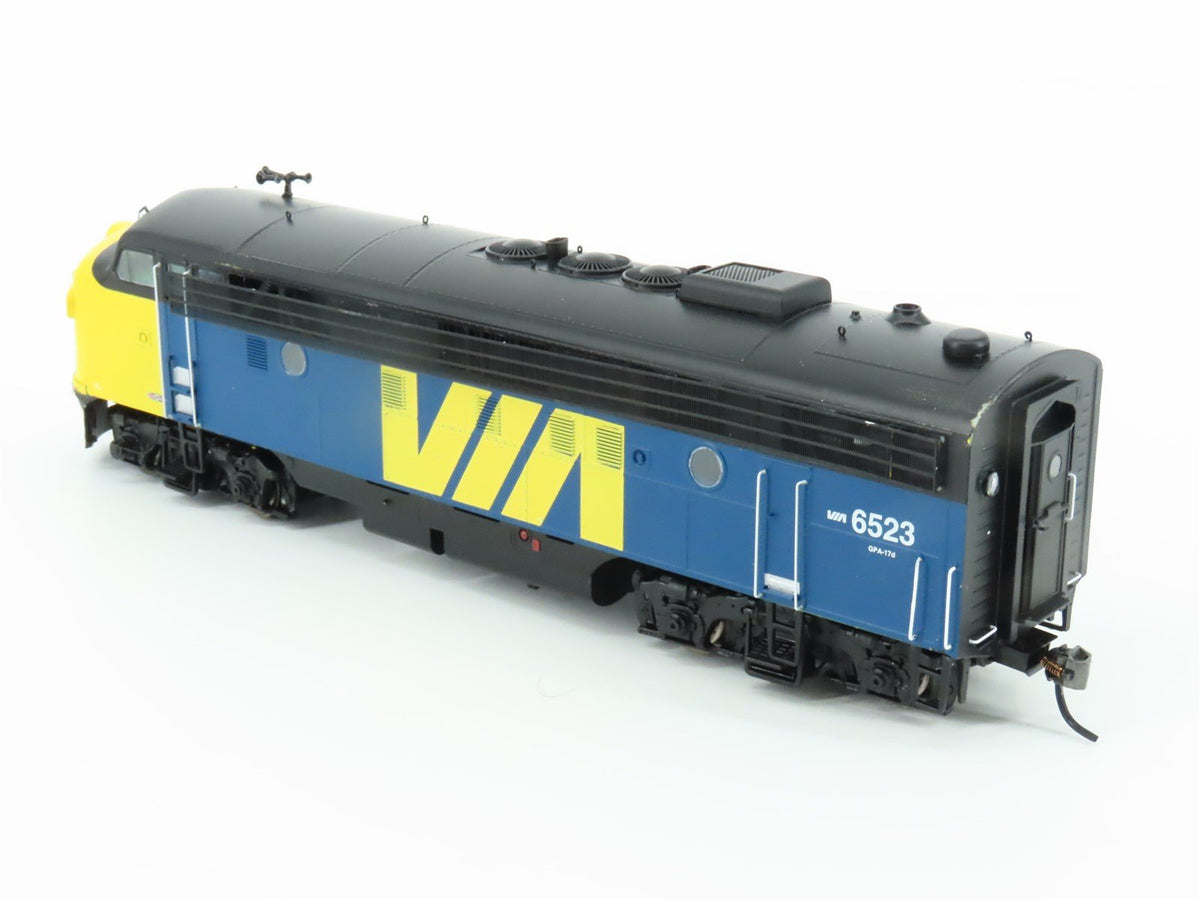 HO Scale Intermountain 49986S-03 VIA Rail FP9A Diesel #6523 w/ DCC &amp; Sound