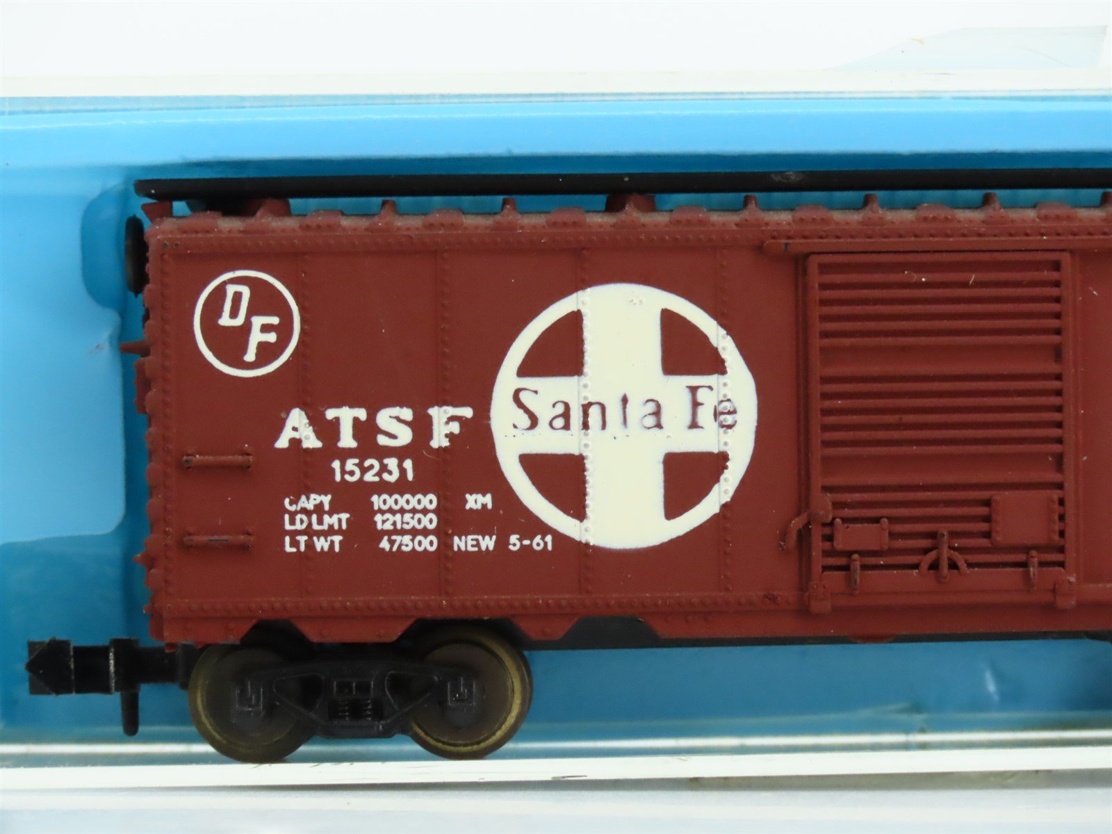 N Scale Atlas 2203 ATSF Santa Fe Railroad 41' Single Door Box Car #15231