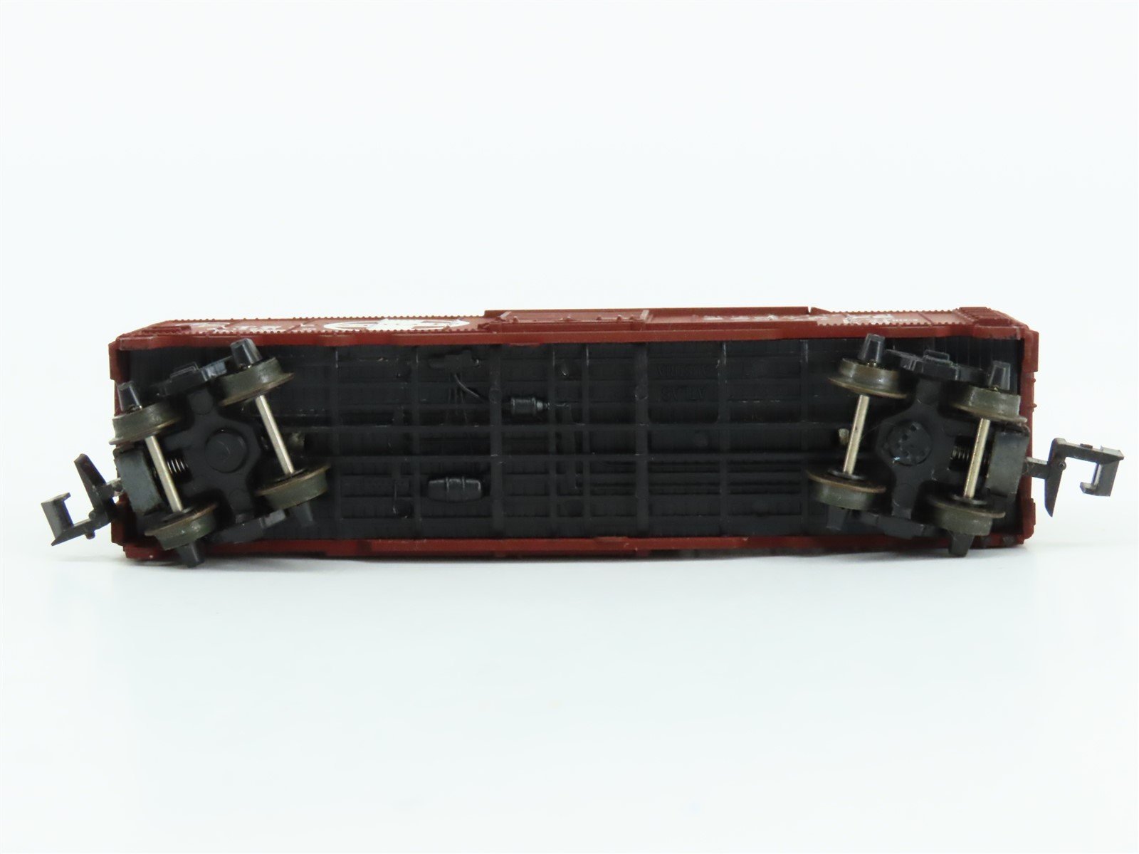 N Scale Atlas 2203 ATSF Santa Fe Railroad 41' Single Door Box Car #15231