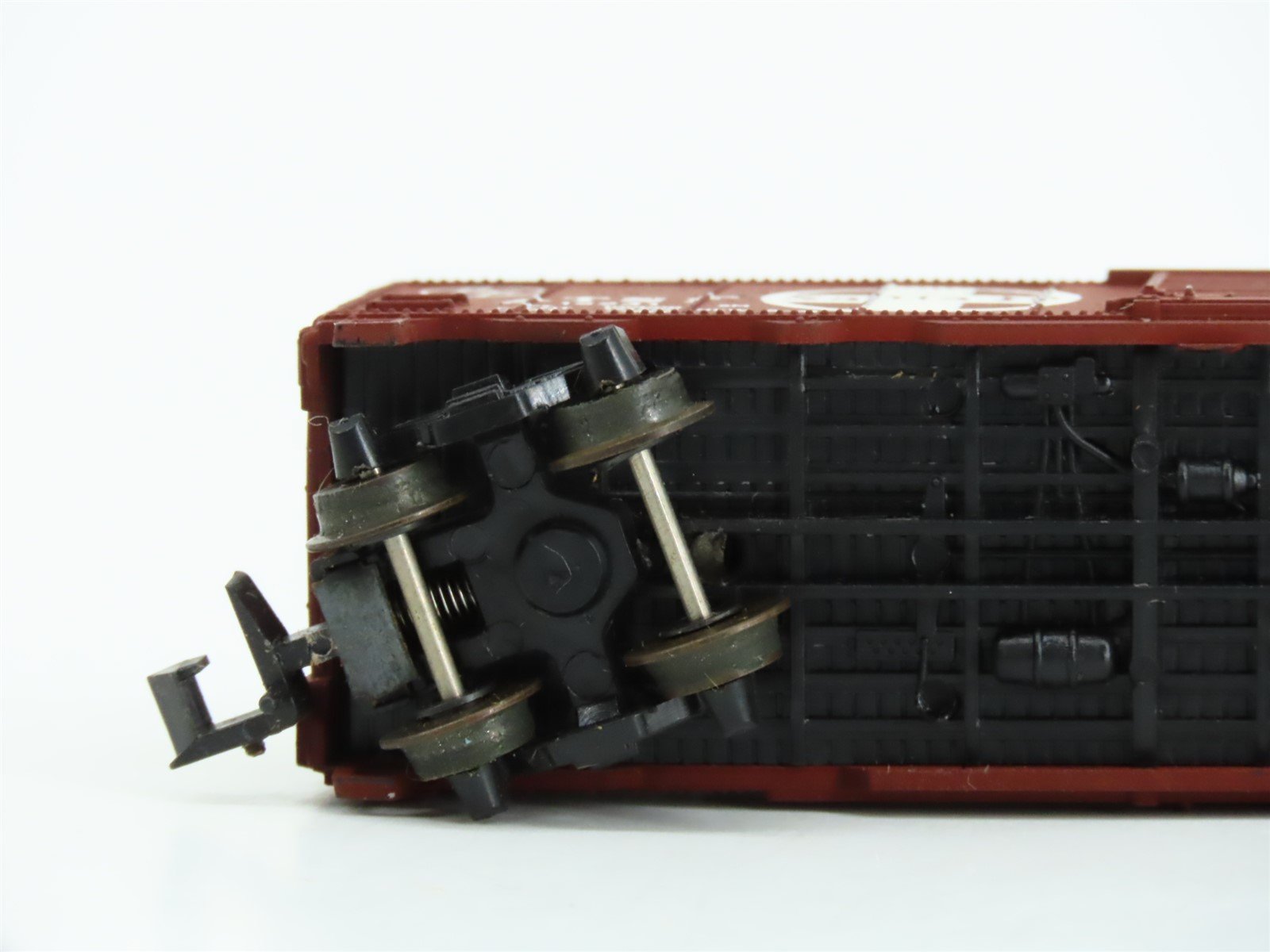 N Scale Atlas 2203 ATSF Santa Fe Railroad 41' Single Door Box Car #15231