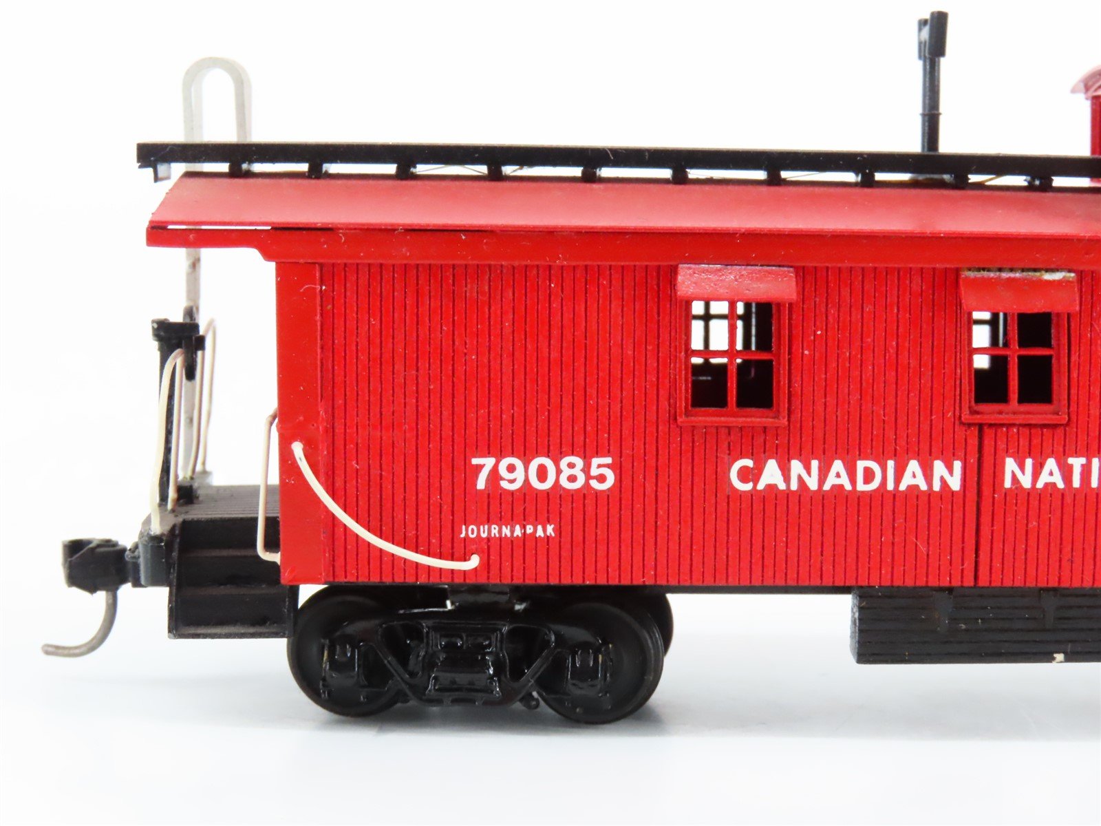 HO Wood/Metal CN Canadian National Offset Cupola Caboose 79085 -Custom