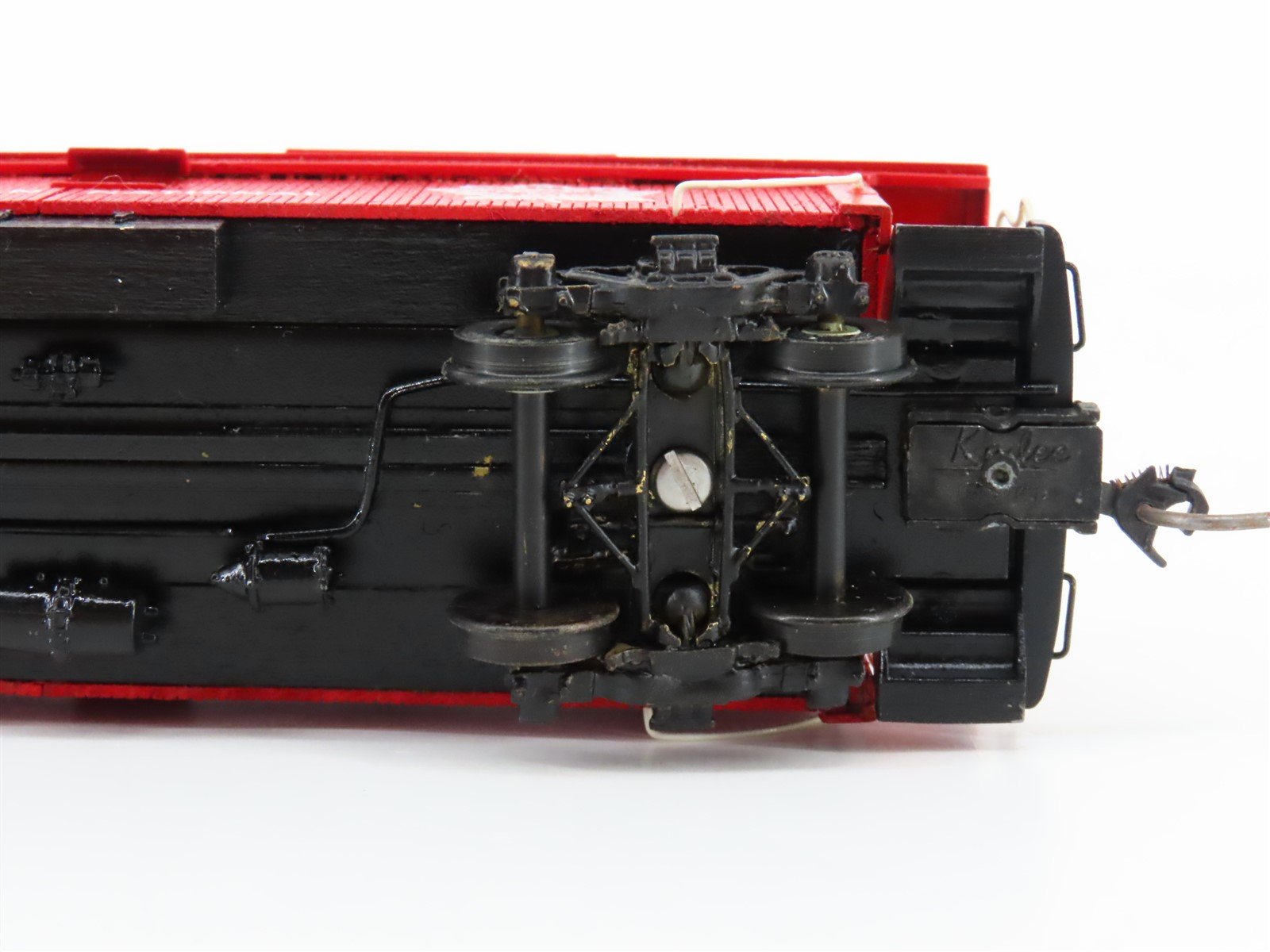 HO Wood/Metal CN Canadian National Offset Cupola Caboose 79085 -Custom