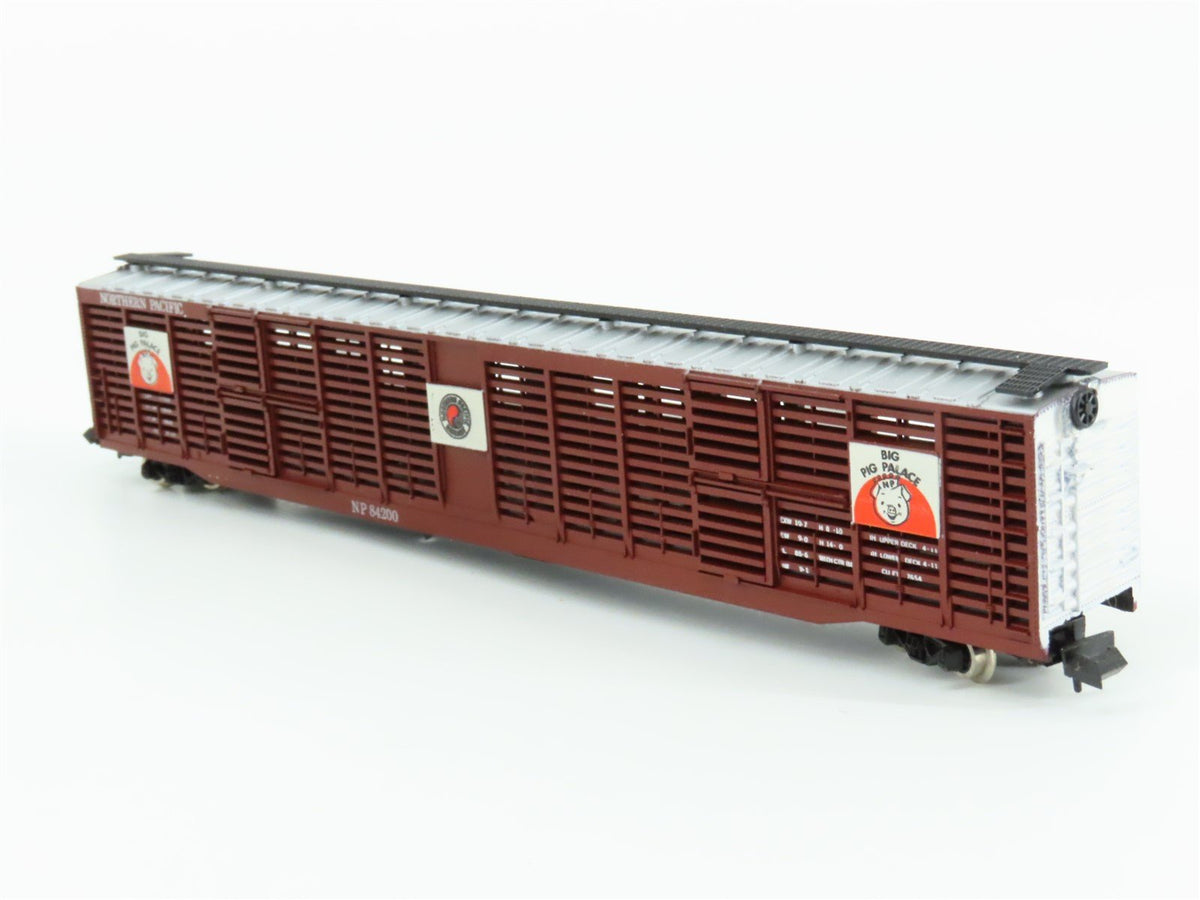 N Scale Atlas 3121 NP Northern Pacific Pig Palace Hi-Cube 85&#39; Stock Car #84200