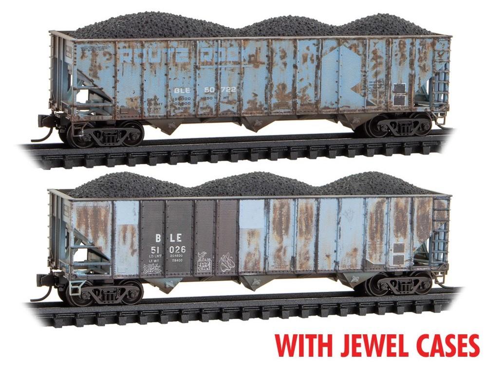 N Micro-Trains MTL 98305085 B&amp;LE/ex-RI 3-Bay Hoppers 2-Pack w/ Load - Weathered