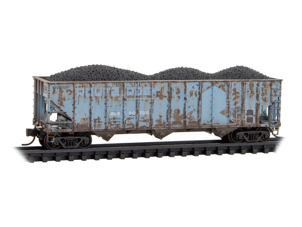 N Micro-Trains MTL 98305085 B&amp;LE/ex-RI 3-Bay Hoppers 2-Pack w/ Load - Weathered