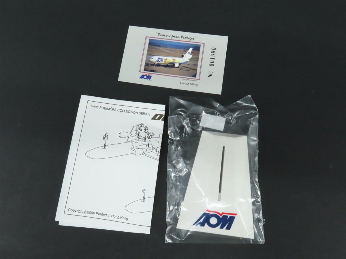 1:400 Scale Dragon Wings 55328 Die-Cast AOM McDonnell Douglas DC-10-30 Aircraft