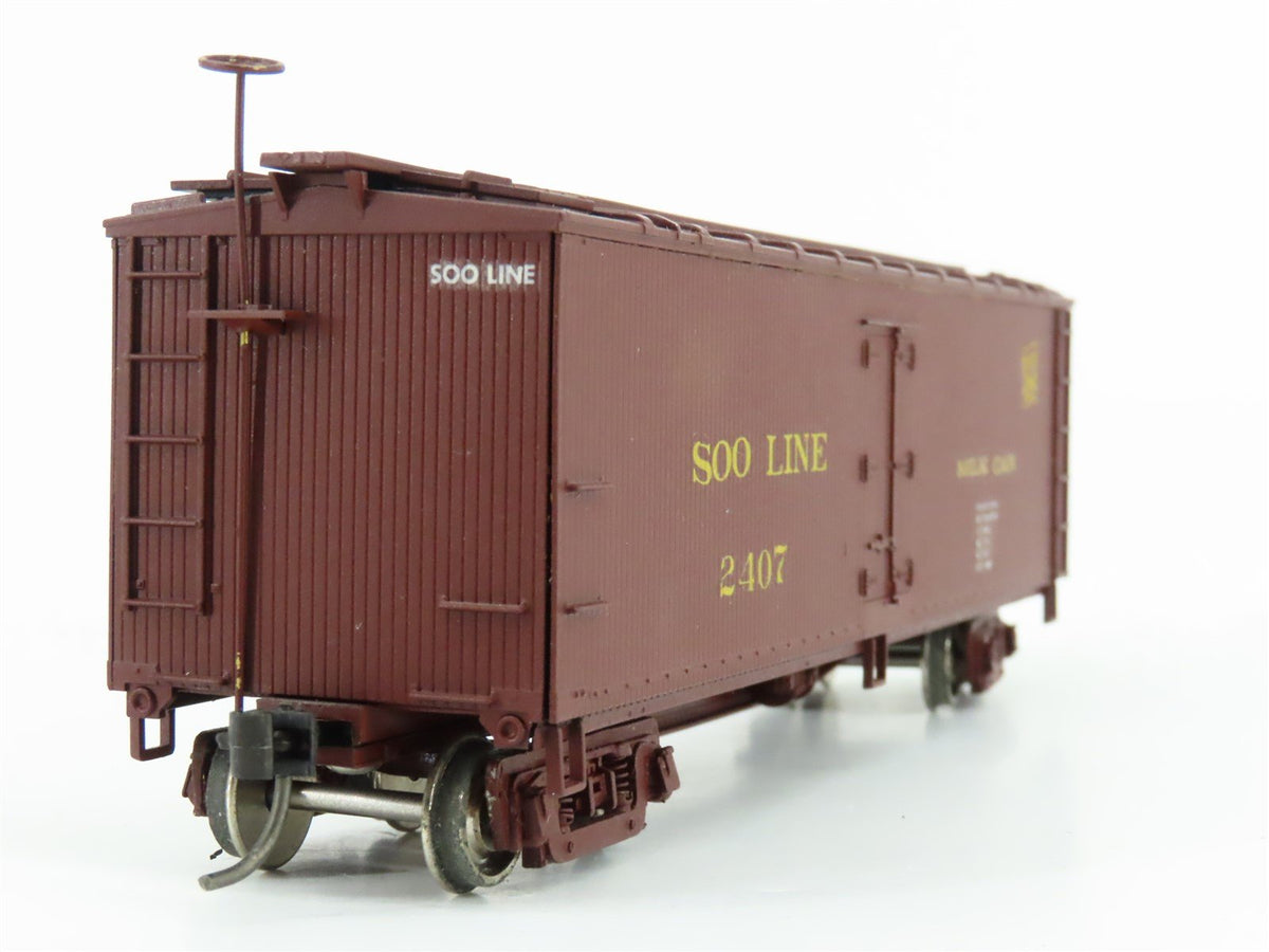 HO Scale Accurail SOO Line Railroad 40&#39; Wooden Milk Reefer #2407 - Custom